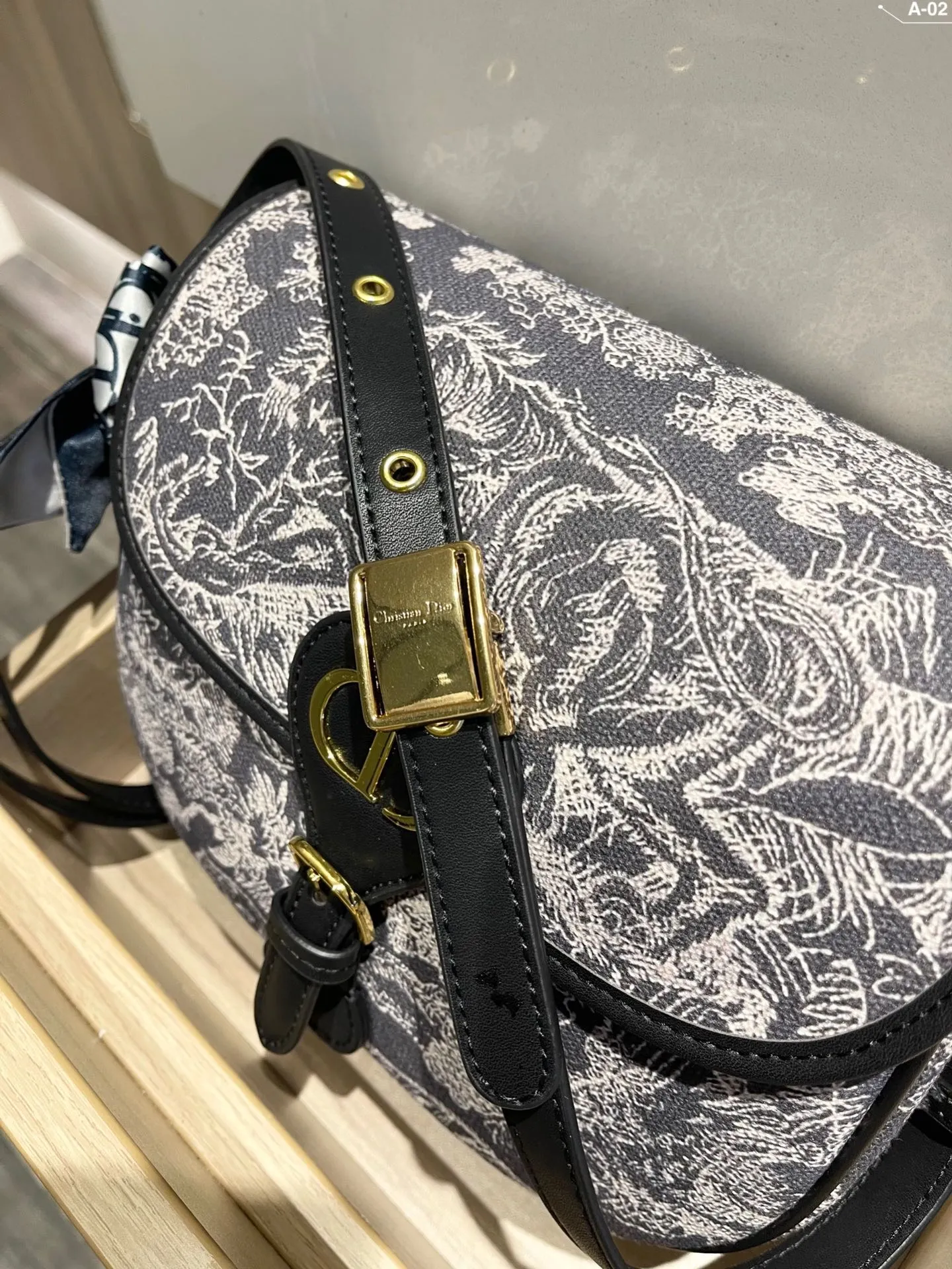 Designer Handbags DR 315