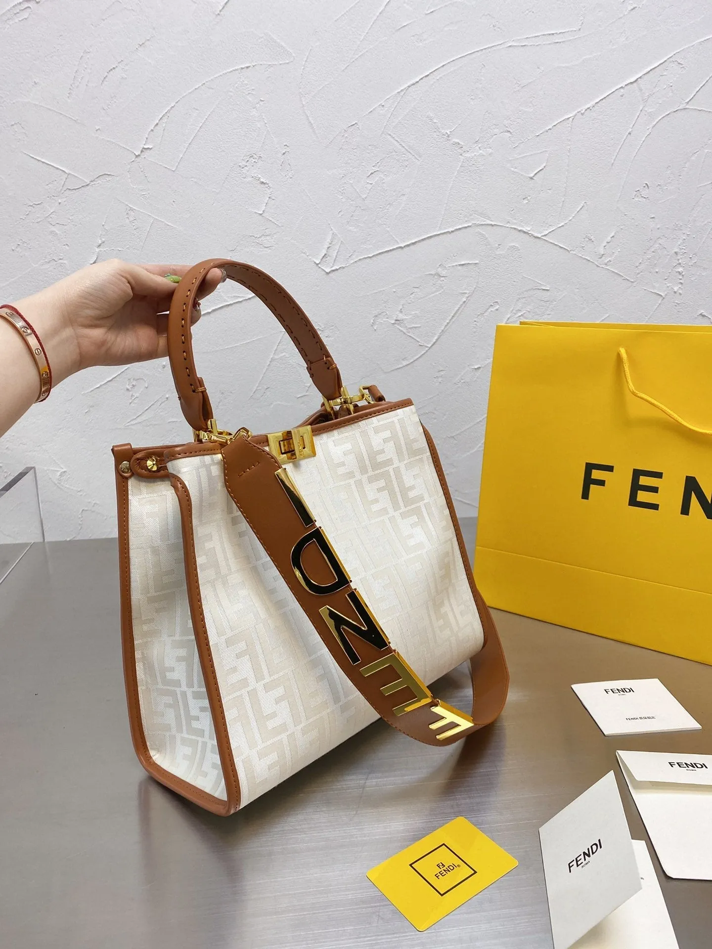 Designer Handbags FD 140