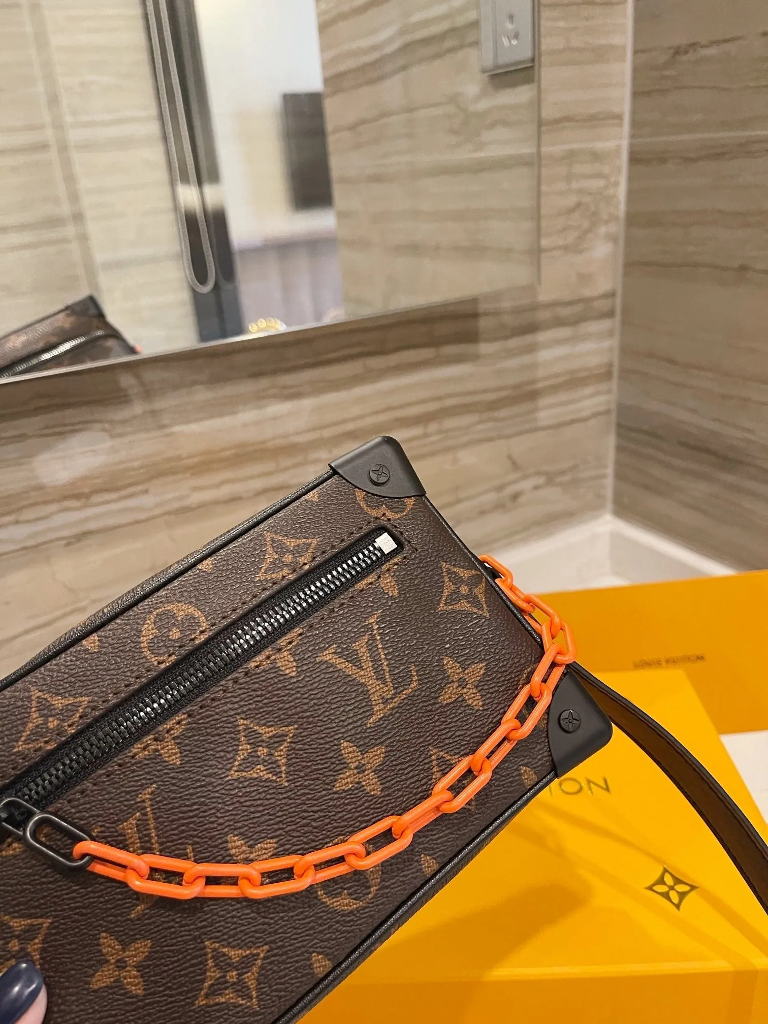 Designer Handbags LN 087