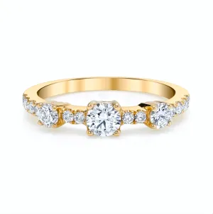 DIAMOND COLLINS RING