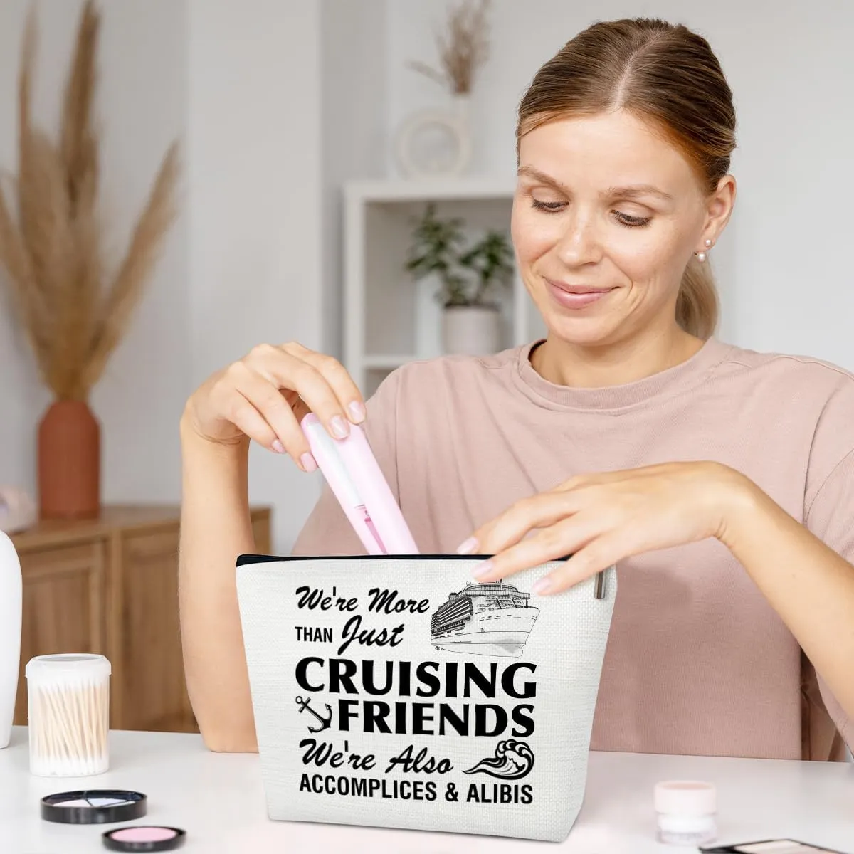 Funny Cruise Makeup Gift Bag, Cruise Lover Summer Vacation Gift, Toiletry Travel Cosmetic Bags With Zipper Organizer For Women Girl Mom Sister Friend