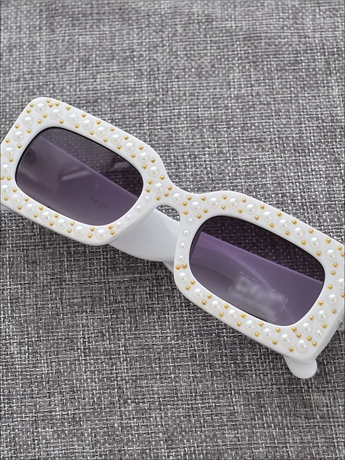 Girls Rectangular Retro Pearl Studded Sunglasses