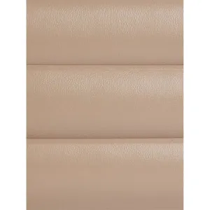 Line Quilt Large Zip Around