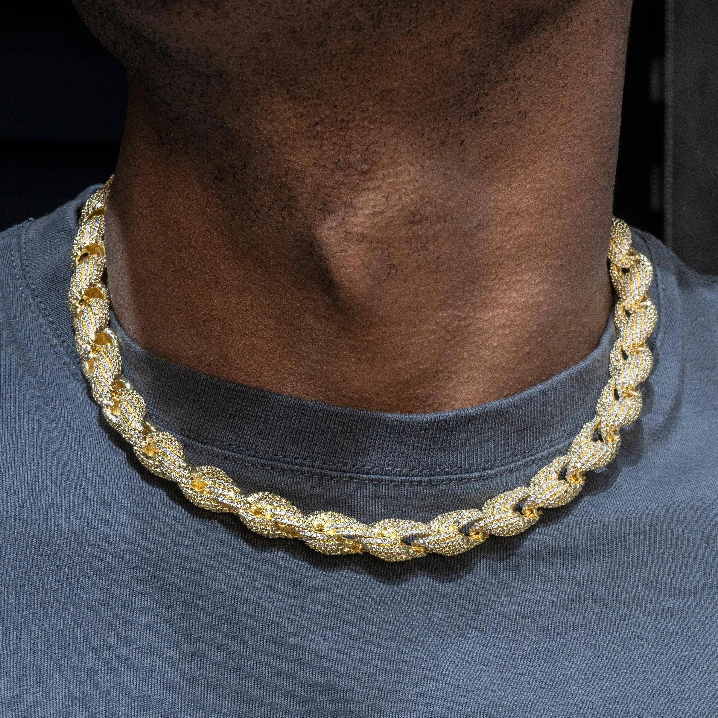 Mens  Gold Iced Out Chain Solid Rope