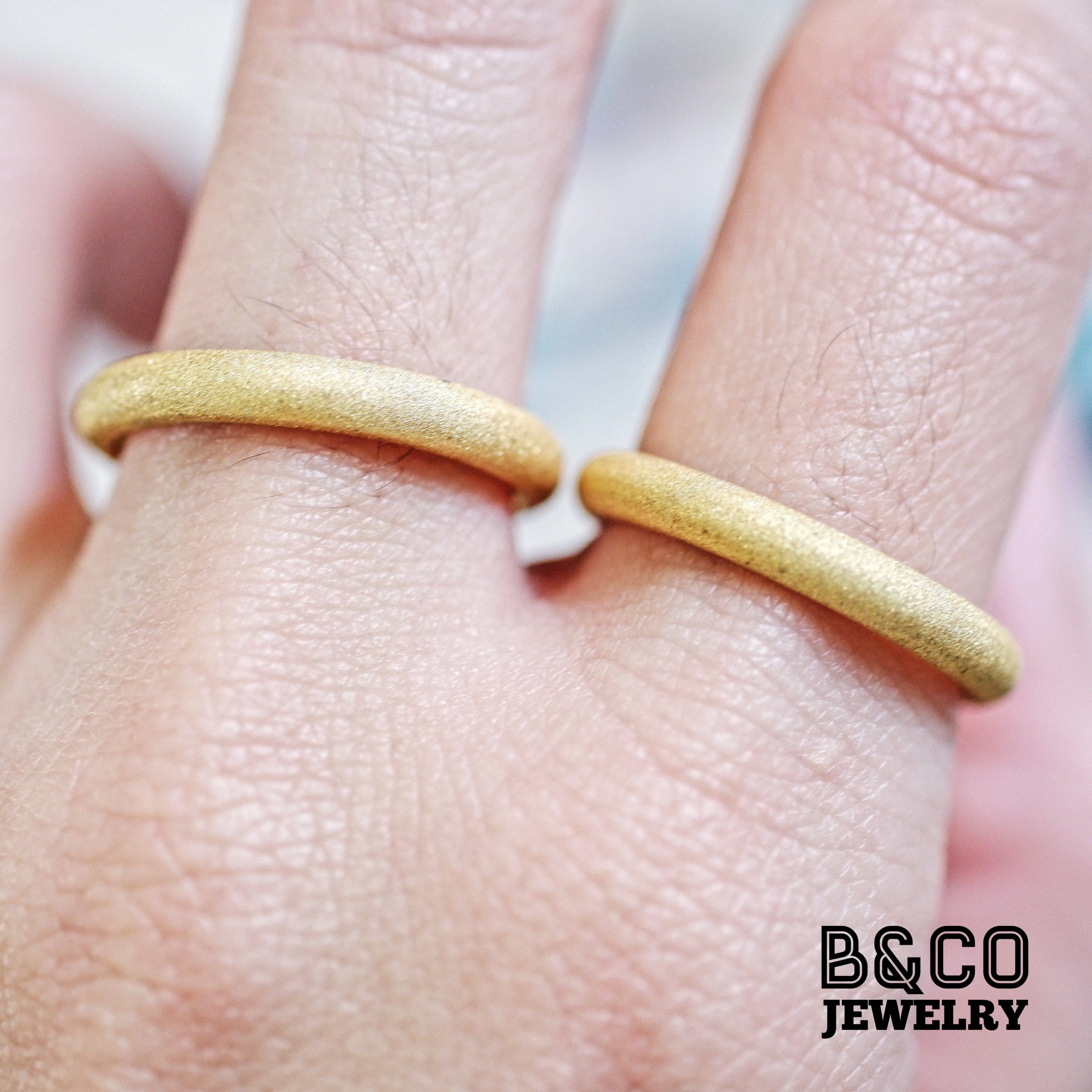 Minimalist Sandblast Wedding Rings