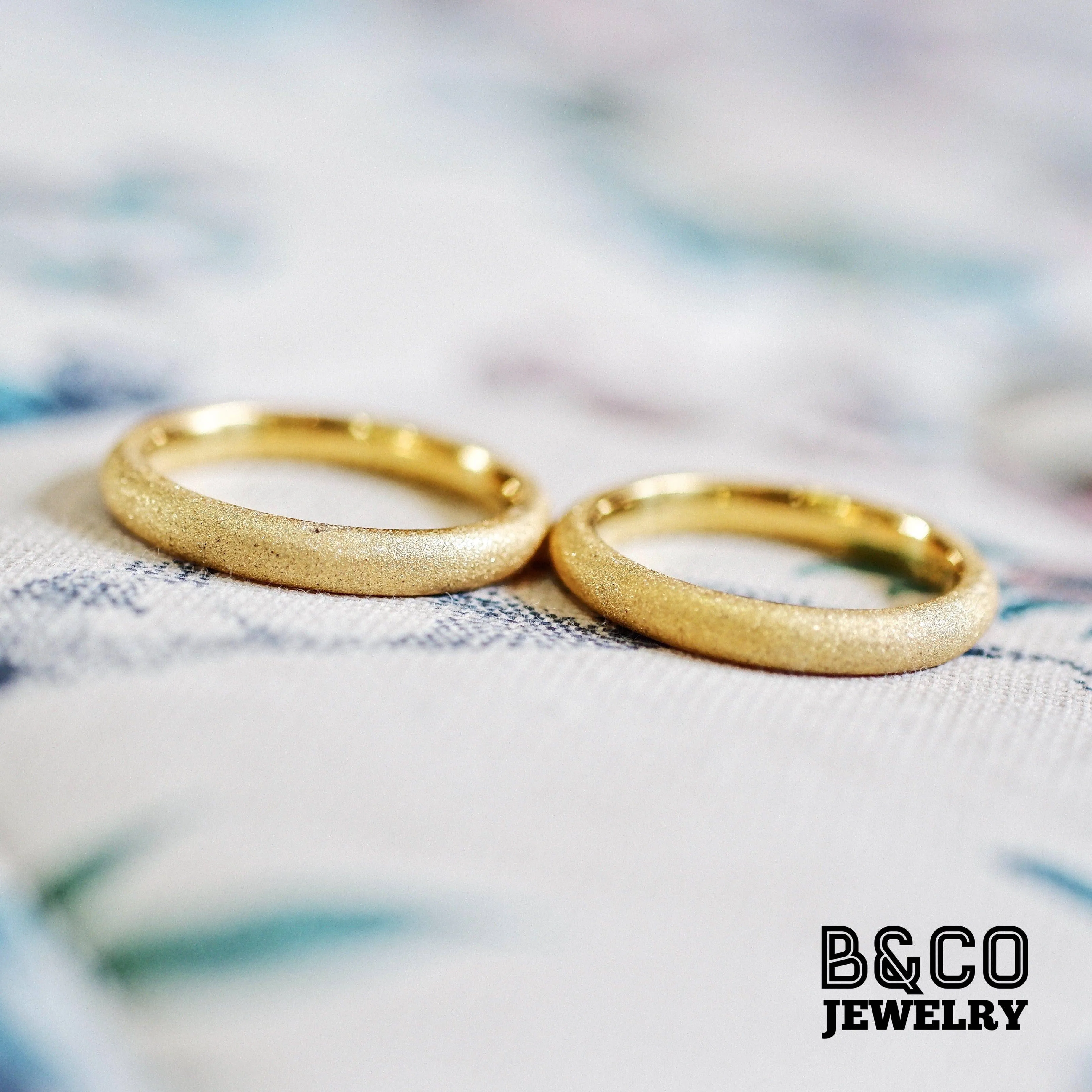 Minimalist Sandblast Wedding Rings