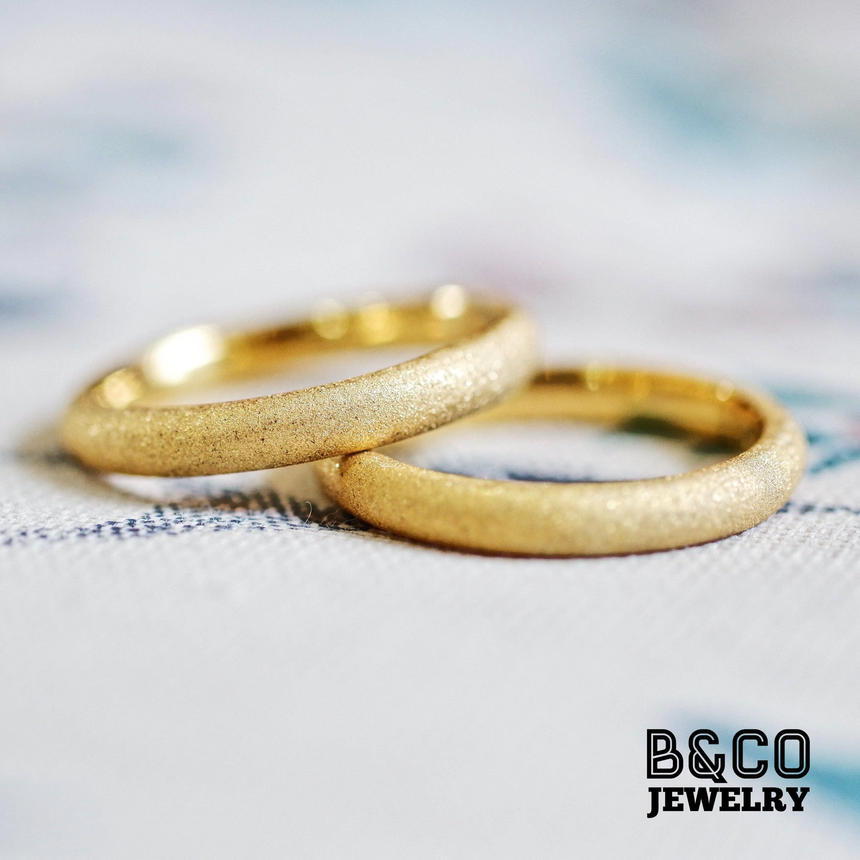 Minimalist Sandblast Wedding Rings